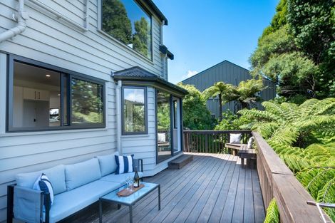 Photo of property in 1034 Scenic Drive North, Swanson, Auckland, 0816