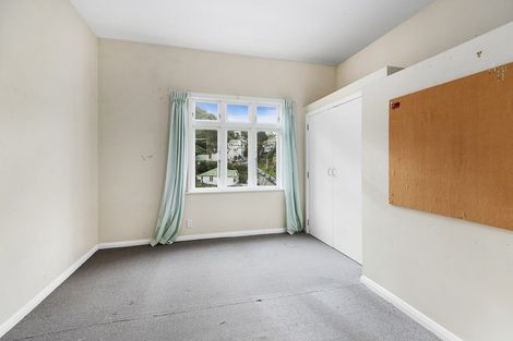 Photo of property in 213 Aro Street, Aro Valley, Wellington, 6021