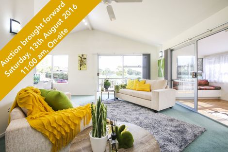 Photo of property in 3 Malmo Place, Massey, Auckland, 0614