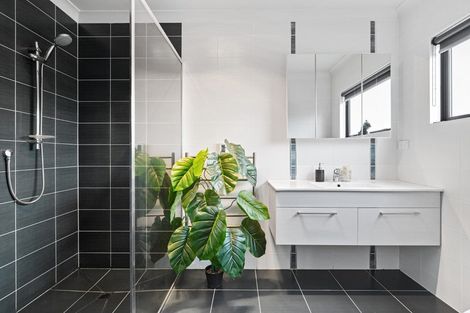 Photo of property in 48 Stirling Drive, Morrinsville, 3300