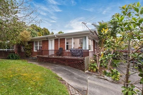 Photo of property in 1/29 Danbury Drive, Torbay, Auckland, 0630