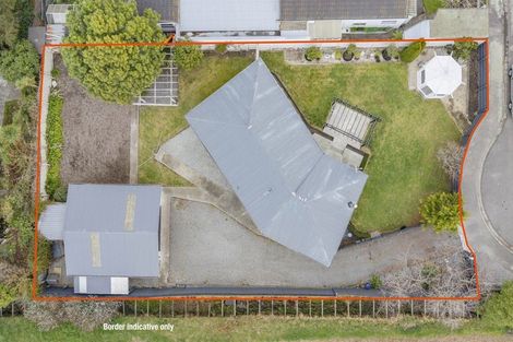 Photo of property in 8 Doggett Place, Rangiora, 7400