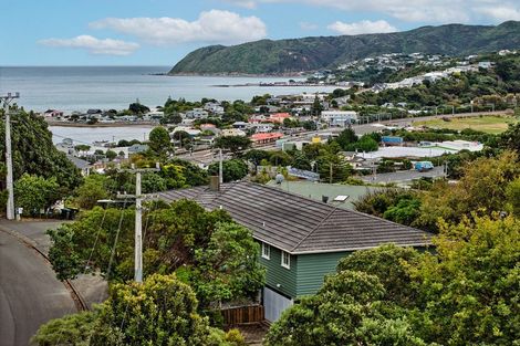 Photo of property in 14 Taupo Crescent, Plimmerton, Porirua, 5026
