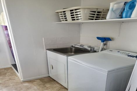 Photo of property in 2 Keene Place, Omarama, 9412