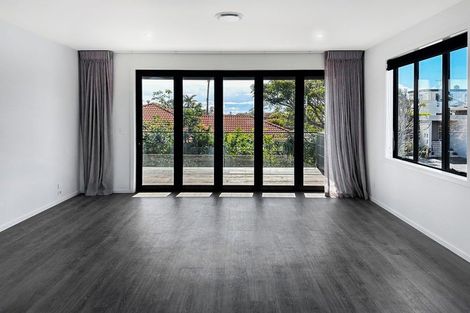 Photo of property in 1 Haneanea Way, Papamoa Beach, Papamoa, 3118