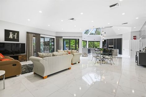 Photo of property in 127 Regent's Park Drive, Casebrook, Christchurch, 8051