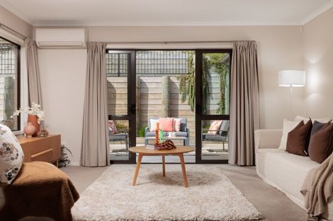 Photo of property in 39 Danny Place, Pyes Pa, Tauranga, 3112