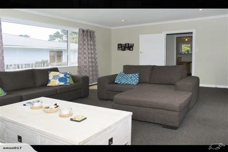 Photo of property in 106 Broderick Road, Johnsonville, Wellington, 6037