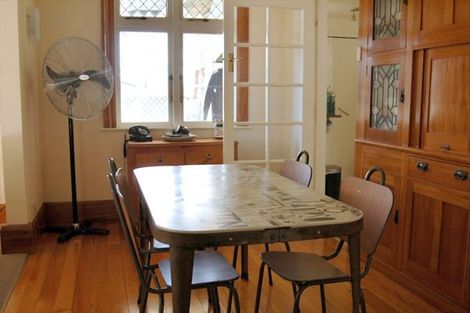 Photo of property in 195 Derwent Street, Island Bay, Wellington, 6023