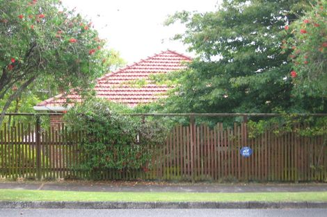 Photo of property in 1/65 Miro Street, New Lynn, Auckland, 0600