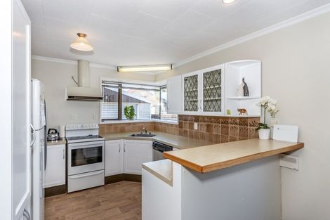Photo of property in 11 Nyoli Street, Northcote, Christchurch, 8052