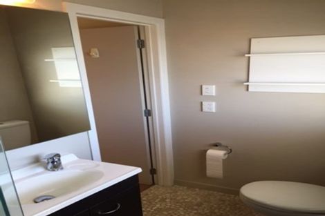 Photo of property in 2/14 Corunna Road, Milford, Auckland, 0620