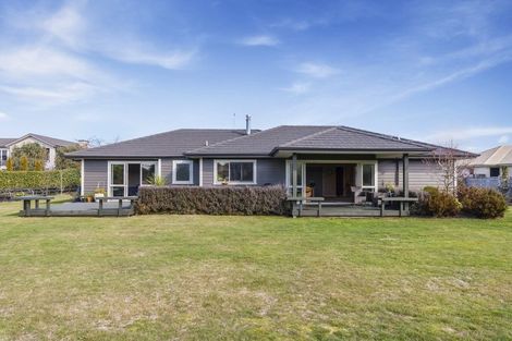 Photo of property in 20 Montgomery Crescent, Kinloch, Taupo, 3377