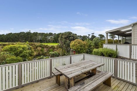 Photo of property in 18 Kawei Road, Ohawe, Hawera, 4671