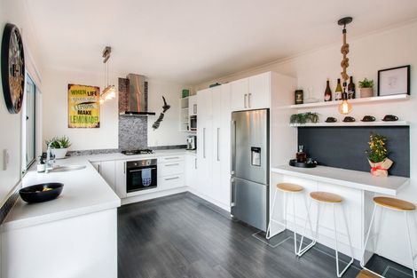 Photo of property in 22a Kauri Street, Taradale, Napier, 4112