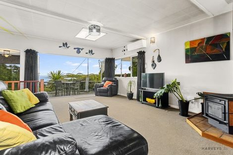 Photo of property in 94 Takahe Road, Titirangi, Auckland, 0604