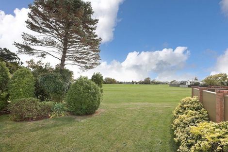 Photo of property in 10 Wallace Place, Hokowhitu, Palmerston North, 4410
