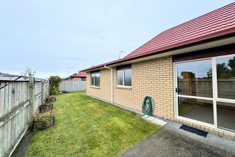 Photo of property in Rangeview Villas, 54/9 Fuller Close, Levin, 5510