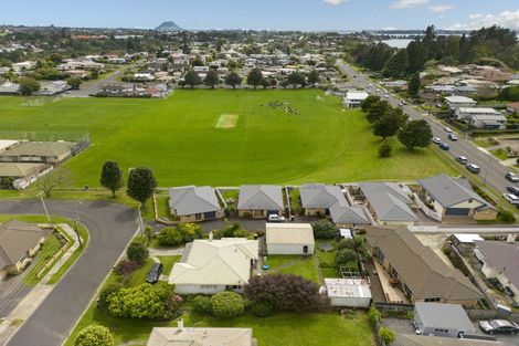 Photo of property in 32 Pemberton Crescent, Greerton, Tauranga, 3112