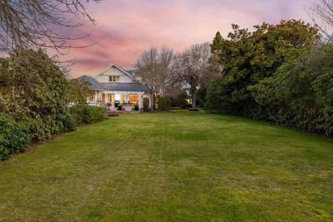 Photo of property in 186 Fendalton Road, Fendalton, Christchurch, 8052