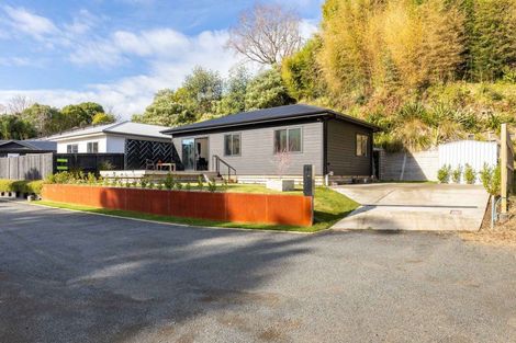 Photo of property in 23d Heta Road, Highlands Park, New Plymouth, 4312