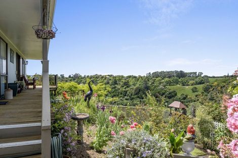 Photo of property in 5c Lindaver Grove, Merrilands, New Plymouth, 4312