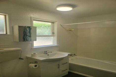 Photo of property in 14 Kirby Street, Glendene, Auckland, 0602