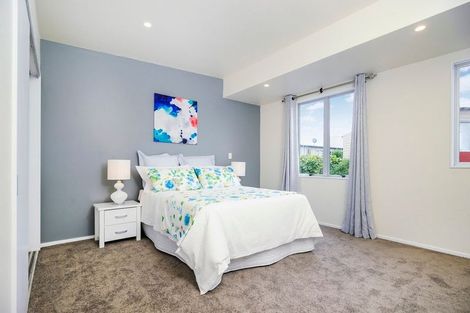 Photo of property in 43 Albionvale Road, Glen Eden, Auckland, 0602
