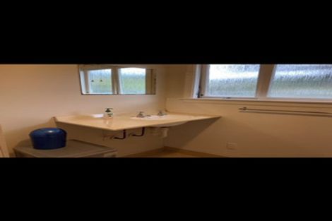 Photo of property in 38 Marine Parade, Macandrew Bay, Dunedin, 9014