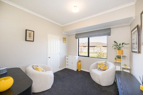 Photo of property in 29 Clearview Drive, Milson, Palmerston North, 4414