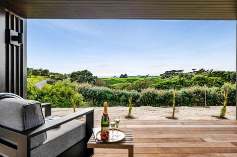 Photo of property in 29 Washer Road, Omata, New Plymouth, 4374