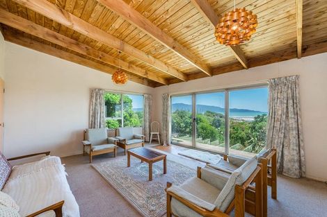 Photo of property in 239 Manly Street, Paraparaumu Beach, Paraparaumu, 5032