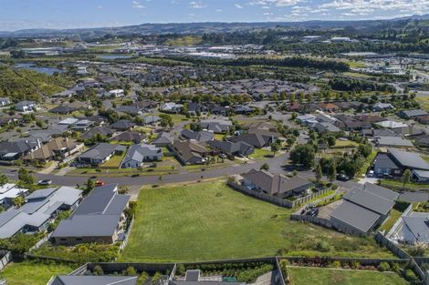 Photo of property in 35 Caldera Crescent, Pyes Pa, Tauranga, 3112