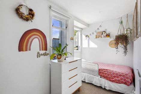 Photo of property in 6 Moa Road, Raumati Beach, Paraparaumu, 5032