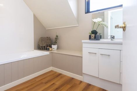 Photo of property in 1 Melissa Place, Burnside, Christchurch, 8042