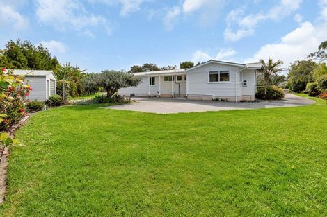 Photo of property in 725 One Tree Point Road, Ruakaka, Whangarei, 0171