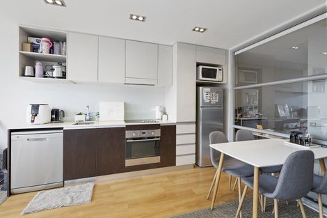 Photo of property in Masina Apartments, 312/80 Riddiford Street, Newtown, Wellington, 6021