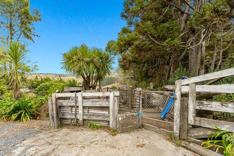 Photo of property in 592 Kanohi Road, Kaukapakapa, 0873