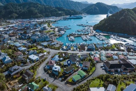 Photo of property in 6a Seaview Crescent, Picton, 7220