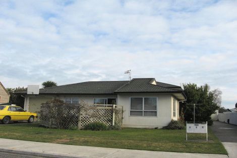 Photo of property in 2/705 Queen Street East, Parkvale, Hastings, 4122