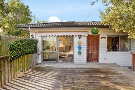 Photo of property in 38a Line Road, Glen Innes, Auckland, 1072