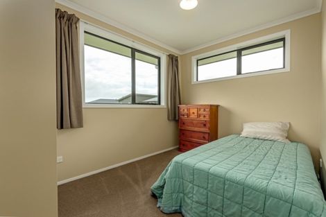 Photo of property in 4 George Street, Bulls, 4818