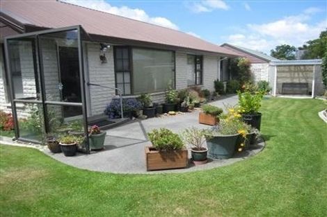 Photo of property in 2/60 Main North Road, Papanui, Christchurch, 8052