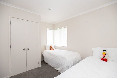Photo of property in 10 Harris Place, Ngatea, 3503