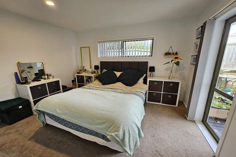 Photo of property in 24 Carillon Place, Massey, Auckland, 0614