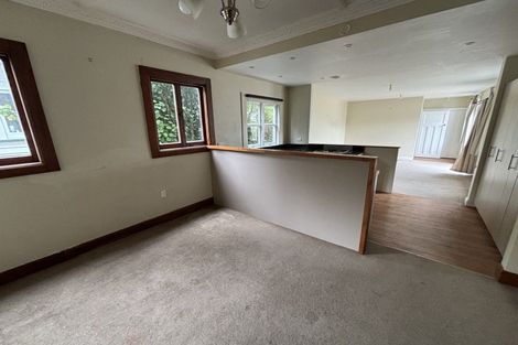 Photo of property in 11 Karaka Street, Hokowhitu, Palmerston North, 4410