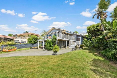 Photo of property in 6 Rakino Avenue, Manly, Whangaparaoa, 0930