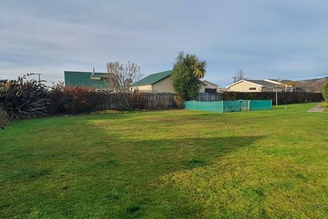Photo of property in 2 Andrew Street, Waimate, 7924