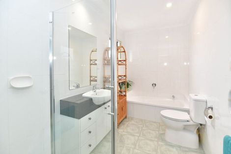 Photo of property in 76 Nautilus Drive, Gulf Harbour, Whangaparaoa, 0930