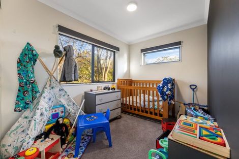 Photo of property in 2 Muir Street, Green Island, Dunedin, 9018
